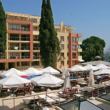 아파트 Black Sea Panorama Beach 네세부르